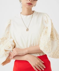 【torrazzo donna（トラッゾドンナ）】インドコットンエンブロイダリーブラウス