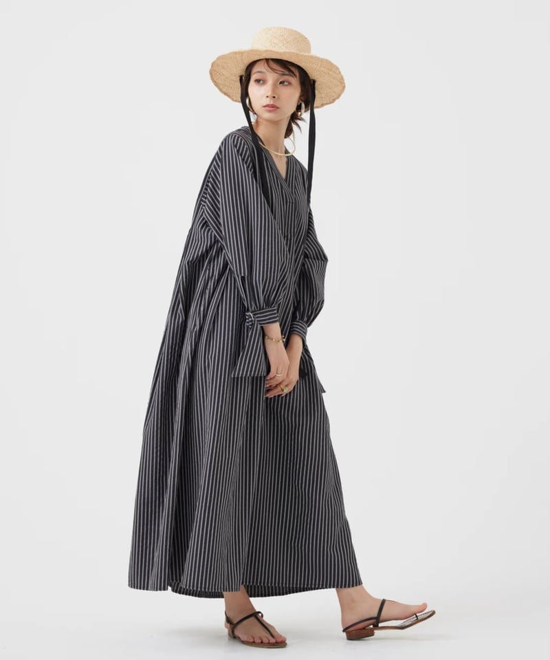 Shikina×TORRAZZO ワンピース　セットアップ　ブラック OTONA ワンピース セットアップ レディース ブラック 長袖 ベスト