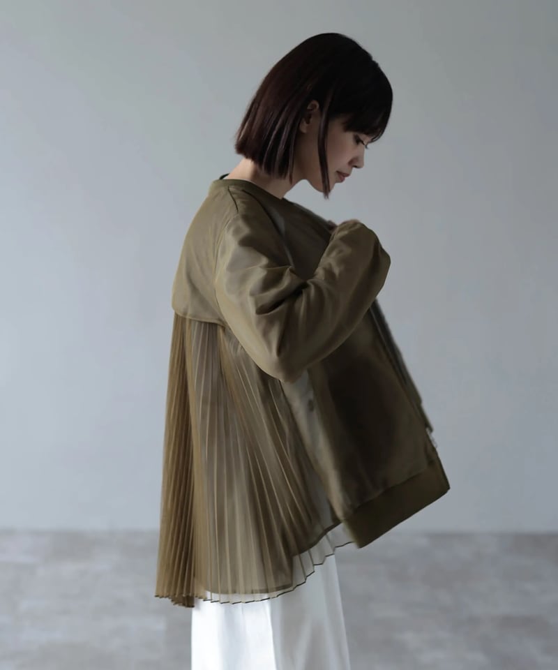 HERENCIA（ヘレンチア）】バックプリーツチュール ブルゾン