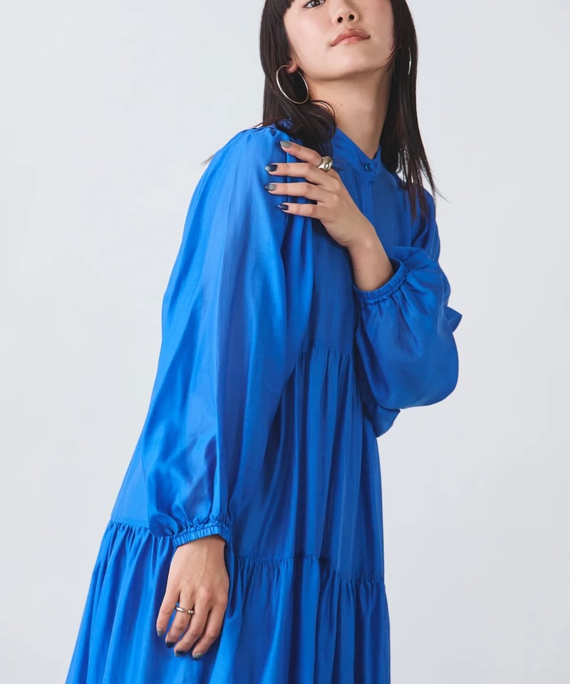 torrazzo donna（トラッゾドンナ）】シアーギャザーワンピース