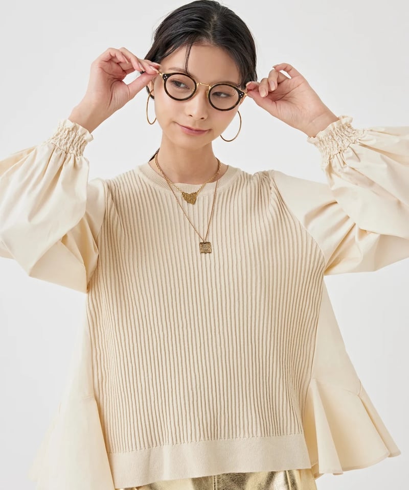 torrazzo donna（トラッゾドンナ）】ニット×ラッフルパーツトップス