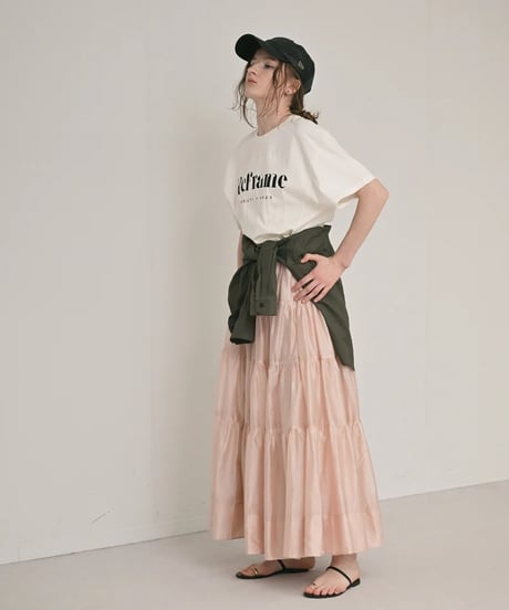 【HERENCIA（ヘレンチア）】Reframeロゴ タックTシャツ
