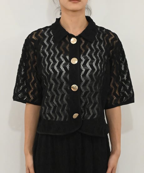 【torrazzo donna（トラッゾドンナ）】ジオメトリックレースシャツ
