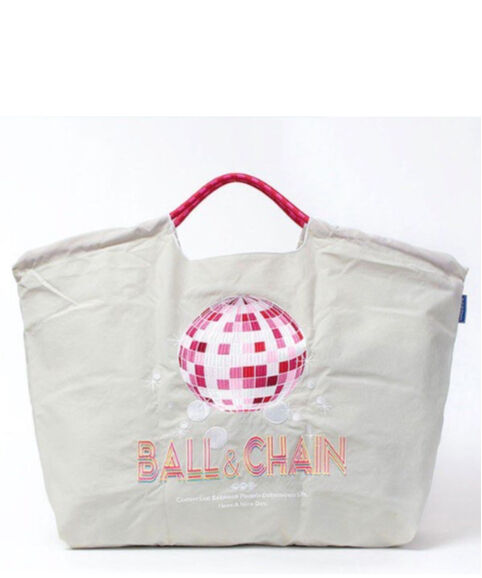 ディスコボール 直径25cm シルバー Amazon.co.jp: シルバーディスコボール 吊り下げミラーボール 12