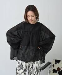 【HERENCIA（ヘレンチア）】エアリー バルーンスリーブブラウス