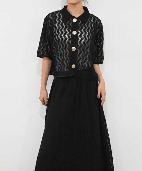 【torrazzo donna（トラッゾドンナ）】ジオメトリックレースシャツ