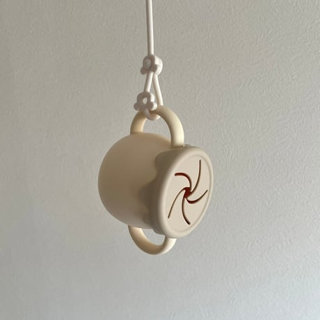 TOYBAND  ivory