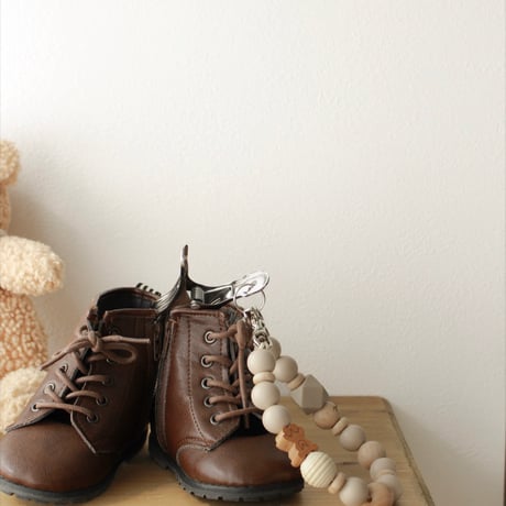 Maru shoespinch  Hoshikuma latte