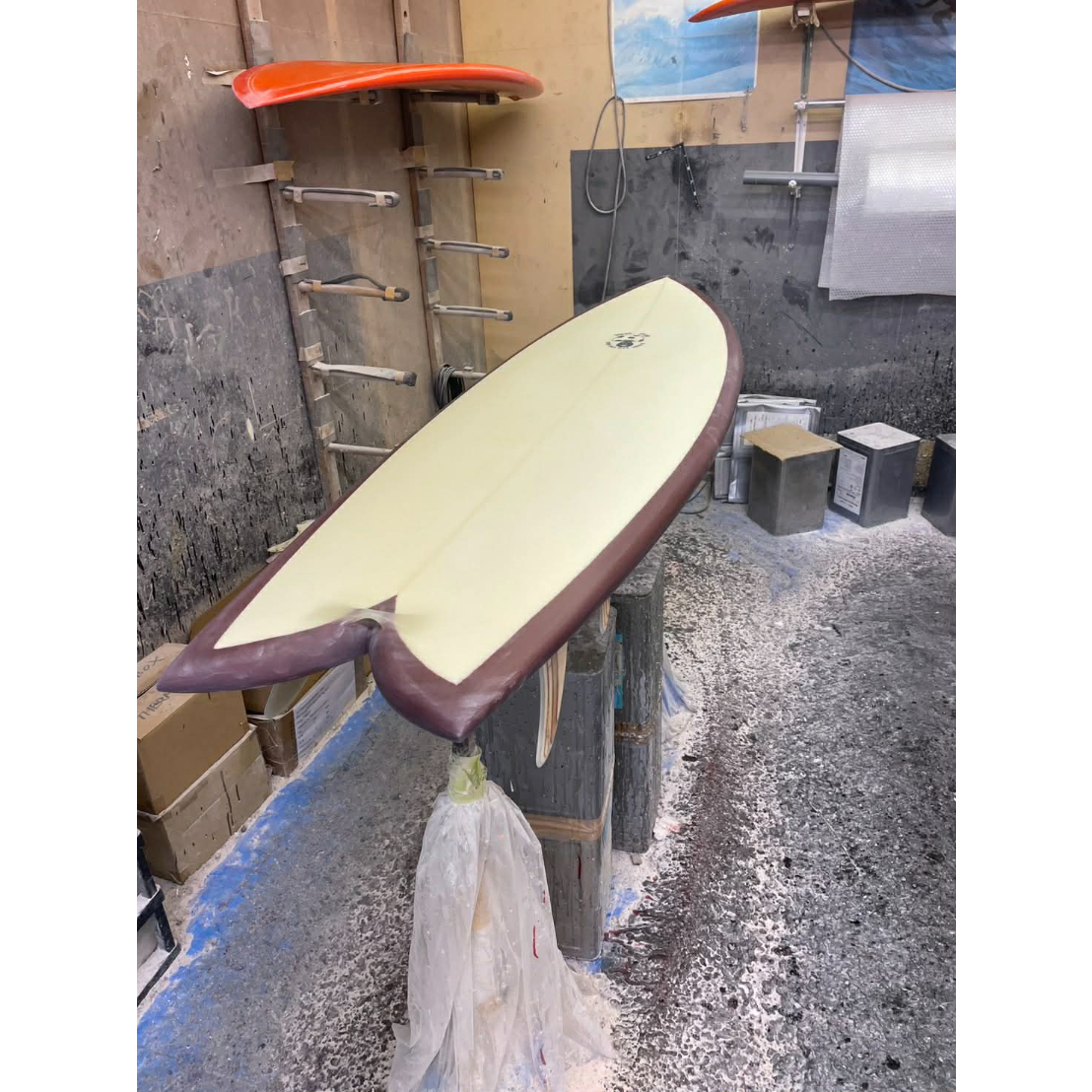 B-LINE × FIRST TRIP × PROGLASS FACTORY SURFBOA