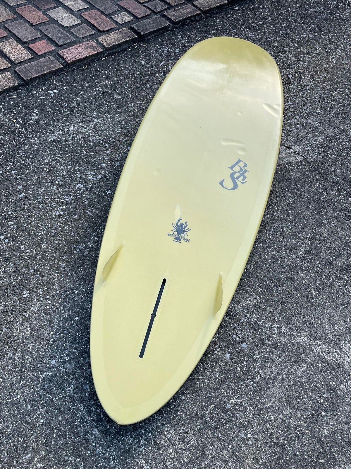 USED SURFBOARDS ユーズドボード 中古ボード SOLD | First Tri