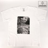 SatisfactionグラフィTシャツ ホワイト