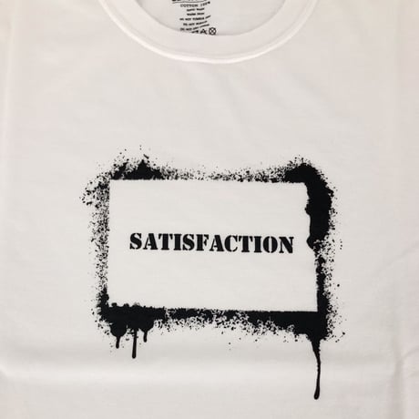 SatisfactionステンシルTシャツ ホワイト