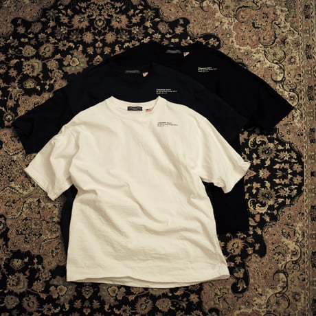 "UNIFORM" T-SHIRT