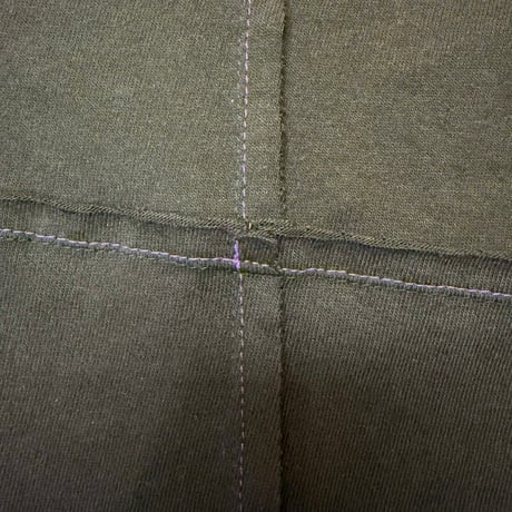 broken panel purple line (t-shirt)