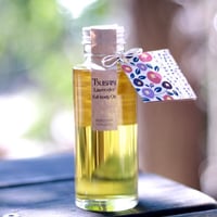 椿ラベンダーフルボディーオイル：１００ml【化粧品】