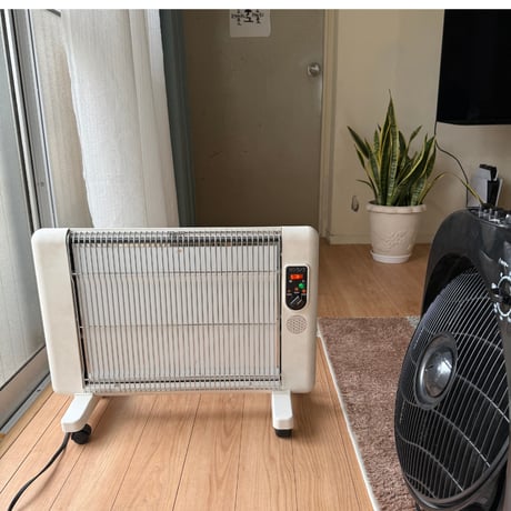 ただの暖房器具でない🌟まるでお日様のような暖かさ☆ 遠赤外線セラミックパネルヒーター サンラメラ with フラワーオブライフ　600W