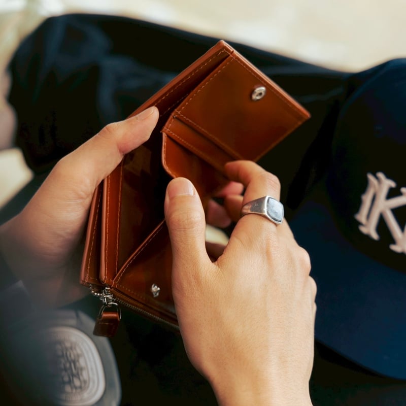 punchbaby leather wallet | kaoyorinakami