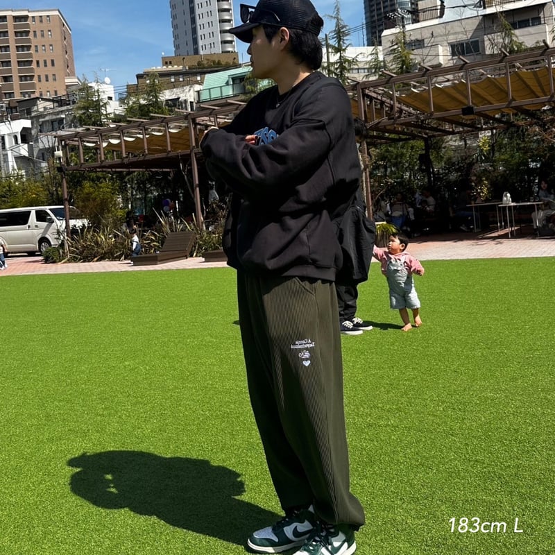 pleated pants | kaoyorinakami pleated pants | kaoyorinakami