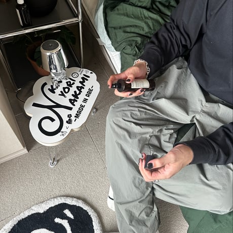 logo mini table