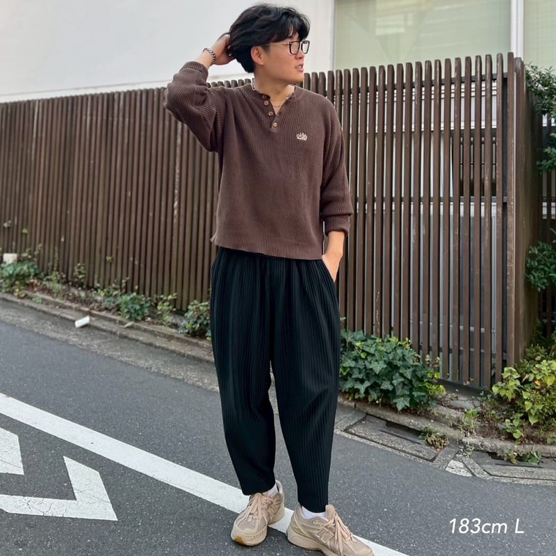 ohga オオガ HENRY NECK KNIT 新品未使用 henry neck logo knit | kaoyorinakami