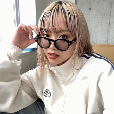 ❤︎KYRN high grade glasses