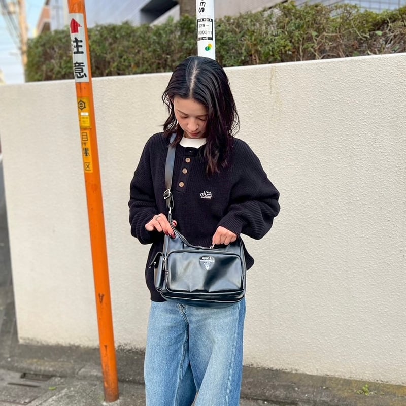 カオヨリナカミ　Connie mini bag BLACK Connie mini bag | kaoyorinakami