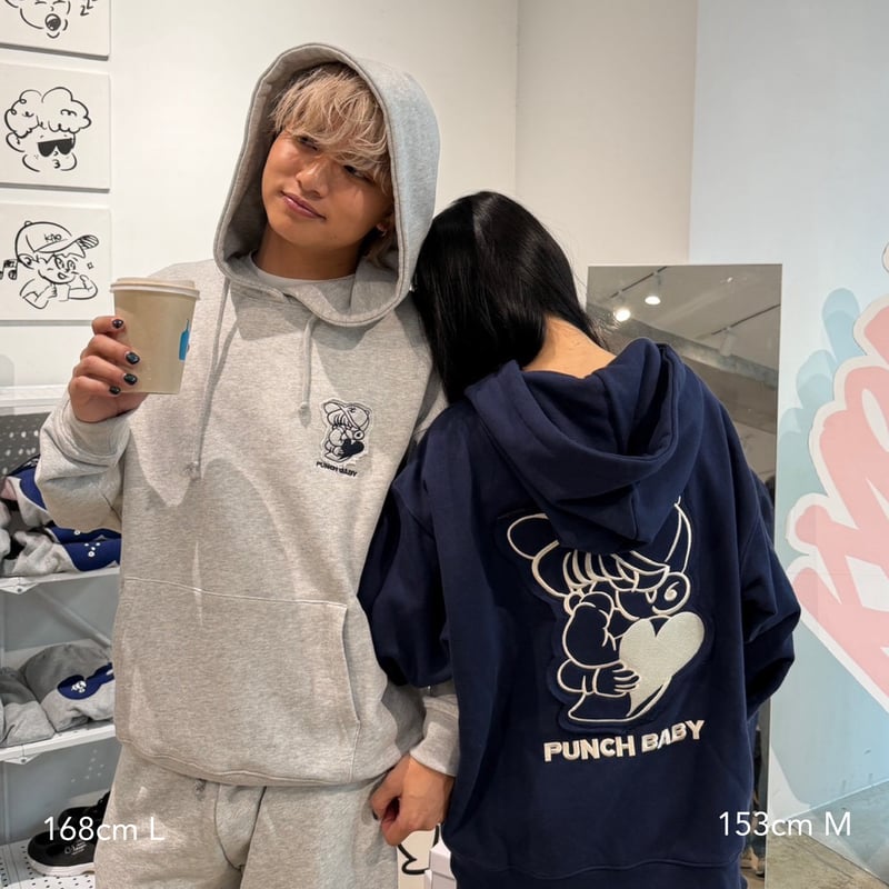 極美品 kaoyorinakami PUNCHBABY スウェット 即完品 極美品 kaoyorinakami PUNCHBABY スウェット 即完品 極美品