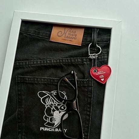 ❤︎KYRN carabiner