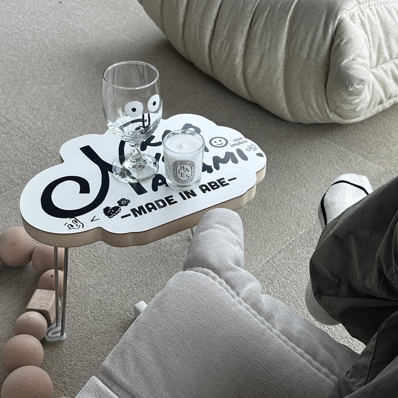 Nirvana Smile ミニテーブル インテリア  cobain T logo mini table | kaoyorinakami