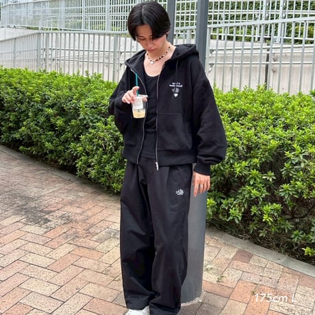 Connie short zip hoodie