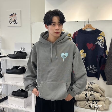 balloon pigment hoodie