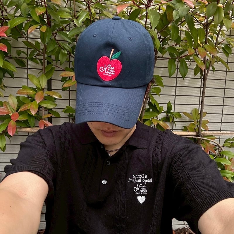apple logo cap | kaoyorinakami