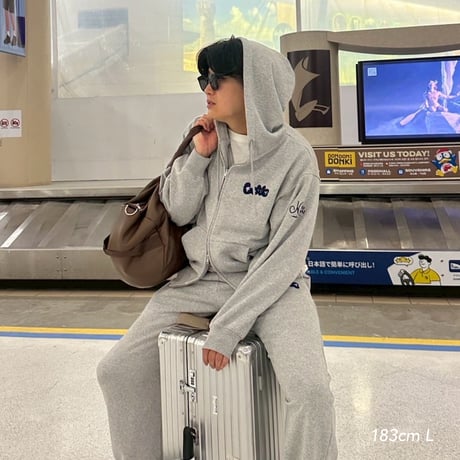 OUR LOVE zip hoodie