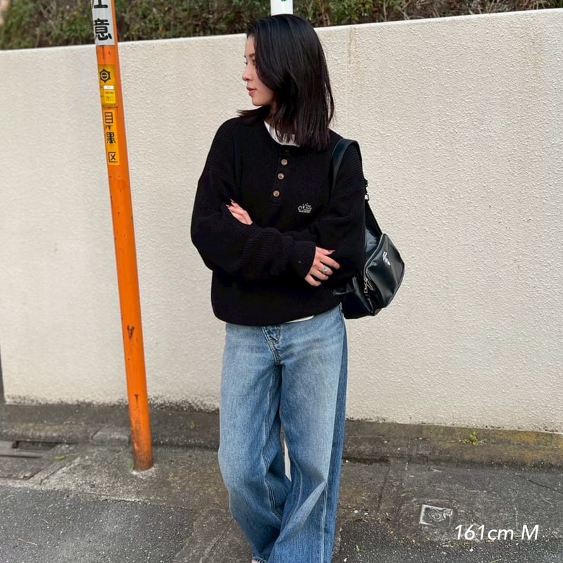 henry neck logo knit | kaoyorinakami