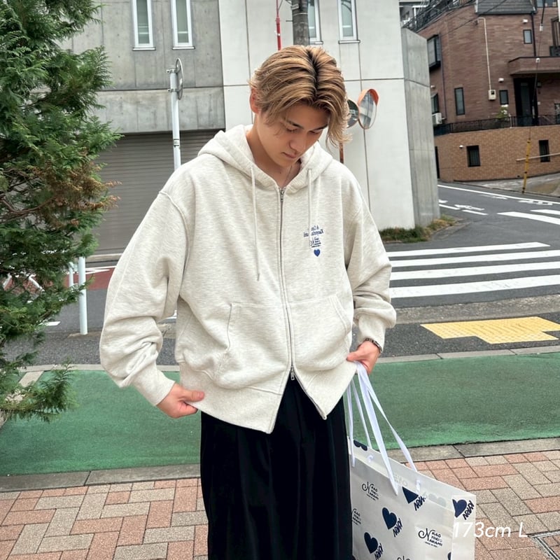 Connie short zip hoodie | kaoyorinakami