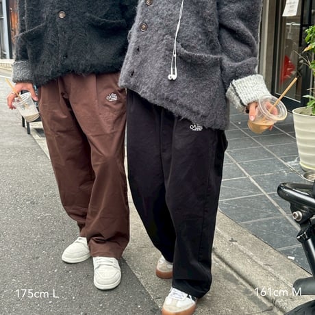 bear daily fit pants
