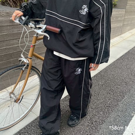 line nylon pants