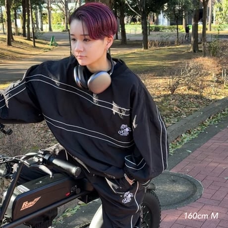 line nylon pants
