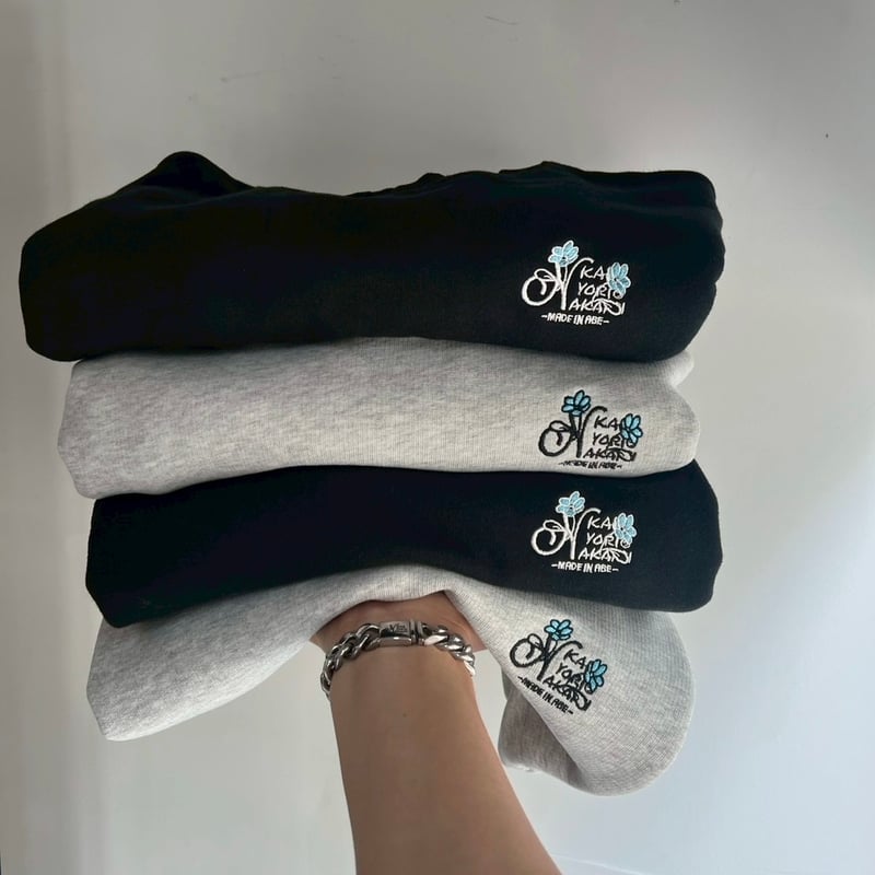 logo flower sweat | kaoyorinakami