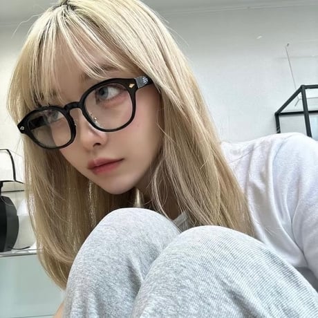 logo glasses