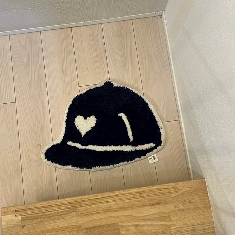 cap rug | kaoyorinakami
