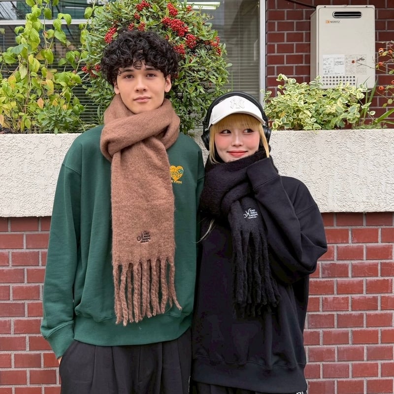 kaoyorinakami カオナカ　マフラー logo muffler | kaoyorinakami