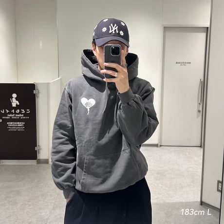 balloon pigment hoodie
