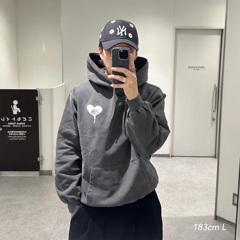 balloon pigment hoodie | kaoyorinakami