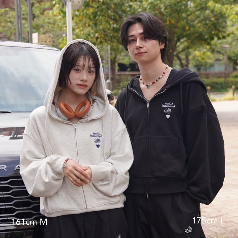 Connie short zip hoodie | kaoyorinakami