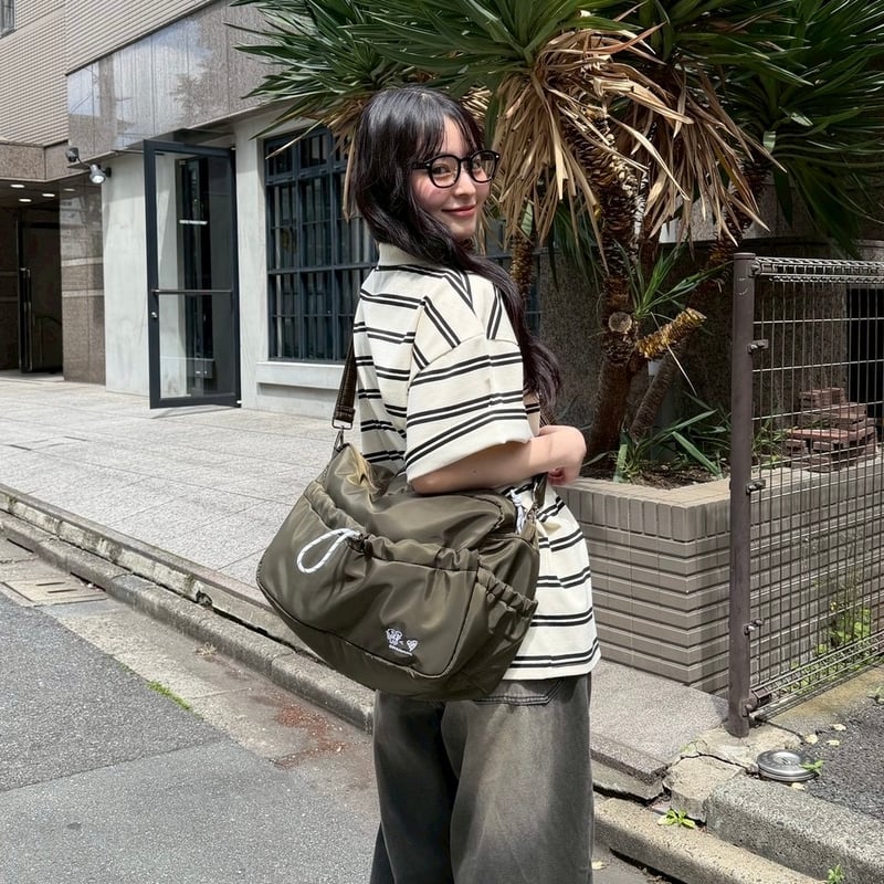 ほぼ未使用級❣️極美品✨沖縄三線 人工皮 唐草ティーガ ケース付き 金箔装飾 駒付 ☺︎<❤︎ shoulder bag | kaoyorinakami