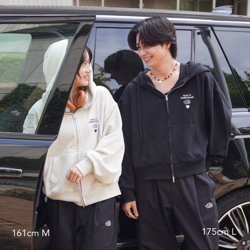 Connie short zip hoodie | kaoyorinakami