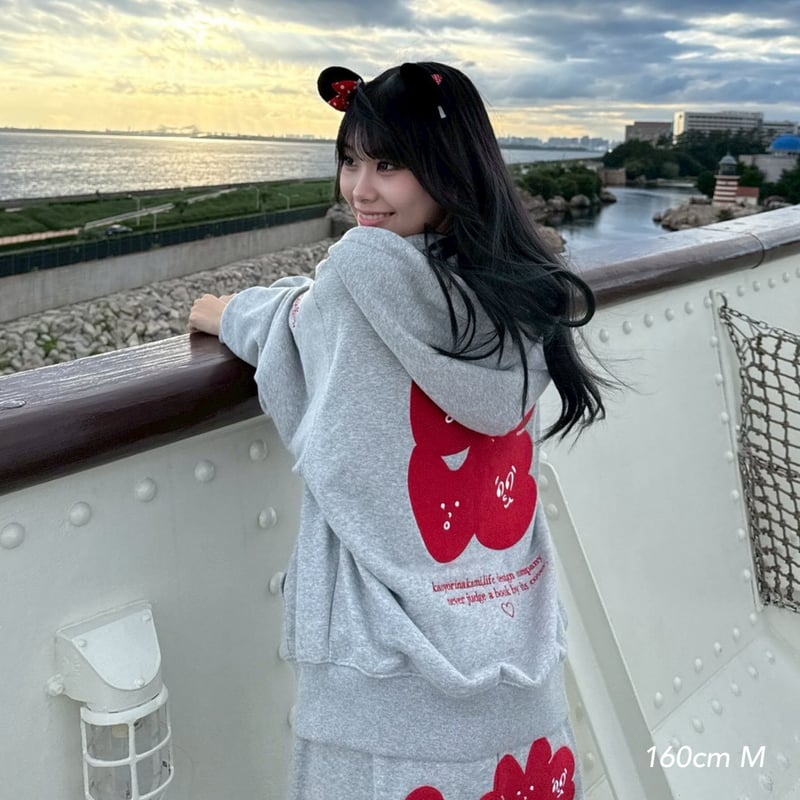 新製品 GLOWNY CIAO V CUT HOODIE Sサイズ MUSINSA公式 | GLOWNY CIAO