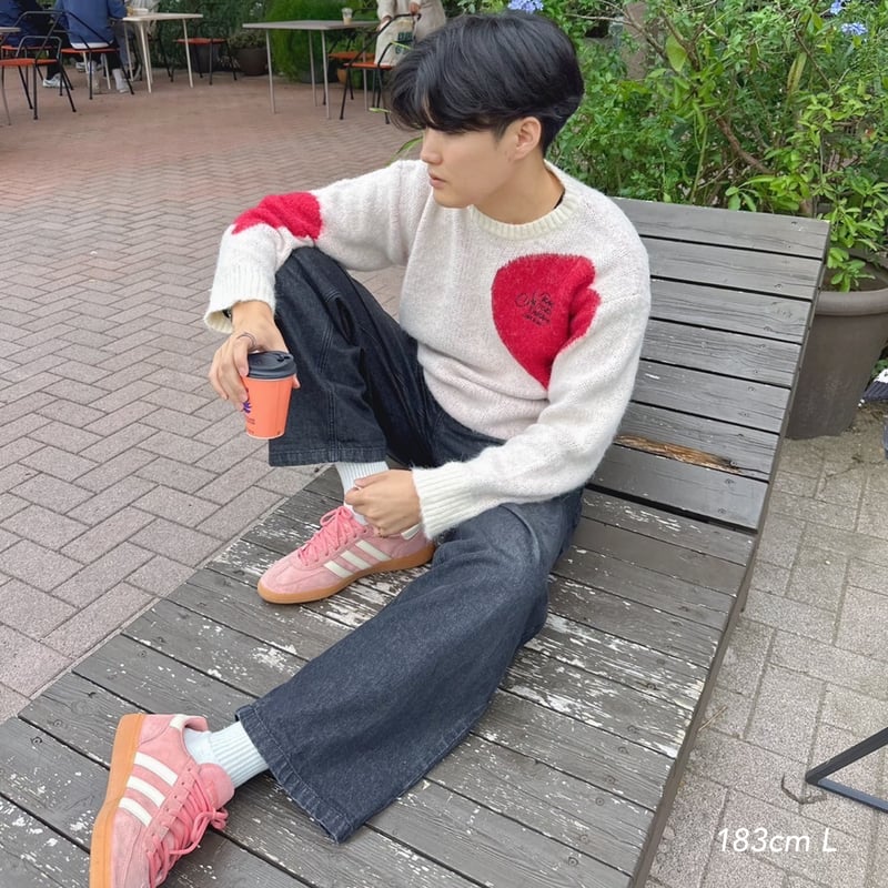heart logo knit | kaoyorinakami heart logo knit | kaoyorinakami