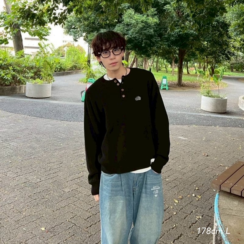 henry neck logo knit | kaoyorinakami
